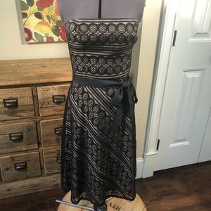 Ann Taylor LOFT Strapless Lace Overlay Dress  8